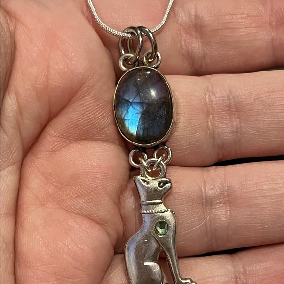 Labradorite Bast Necklace - Flashy Crystal Silver Labradorite Jewelry - Picture 8 of 8